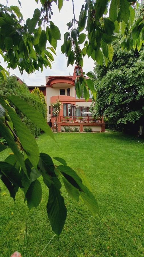 בוקרשט Johanna House מראה חיצוני תמונה